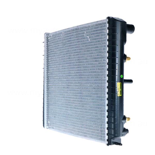Radiator Aftermarket suits Volvo