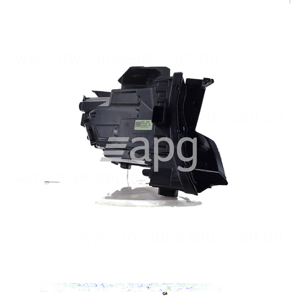 Kia Sorento OEM Head Lamp Passenger Side 04/2020 to / - 92101P2030