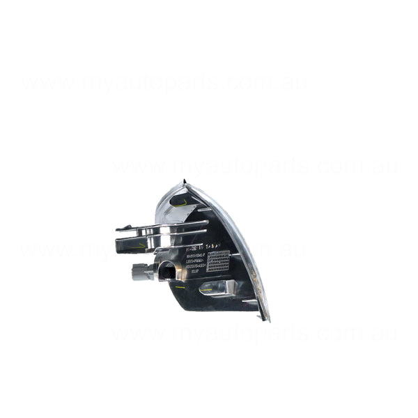 Front Park / Indicator Lamp Passenger Side Certified Suits Nissan Pulsar N16 2000 to 2006