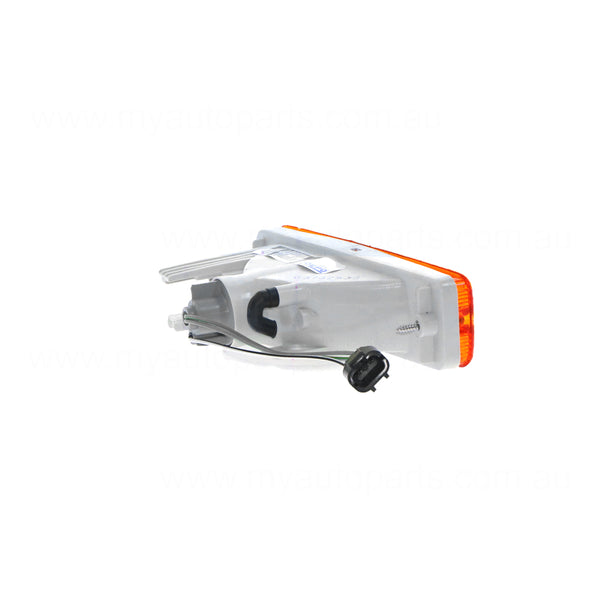 Front Bar Park / Indicator Lamp Passenger Side Aftermarket suits Nissan