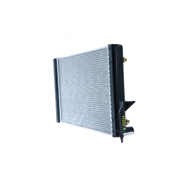 Radiator Aftermarket suits Volvo