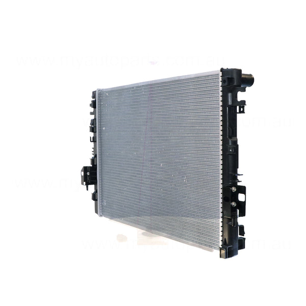 Radiator 38 / 35 mm Plastic Aluminium 720 x 490 x 16 mm Automatic 2.5 L QR25DE Aftermarket suits Nissan Navara Series 1