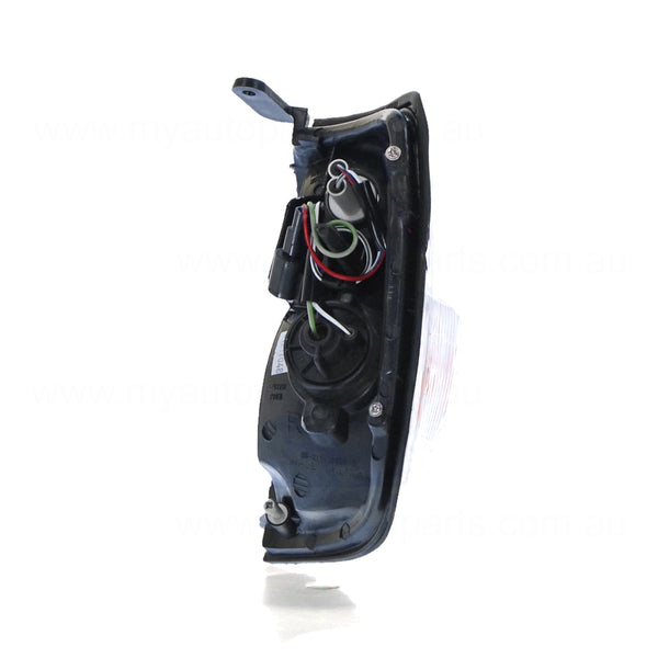 Front Park / Indicator Lamp Drivers Side Certified Suits Nissan Navara D22 1997 to 2001