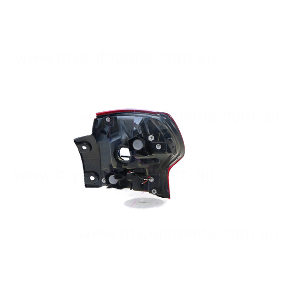 Black Red/Clear Tail Lamp Passenger Side Certified Suits Nissan Qashqai J11 2014 to 2018