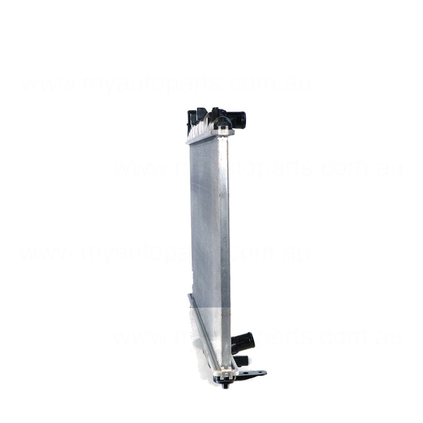 Radiator 32 / 32 mm Plastic Aluminium 375 x 680 x 16 mm CVT 5 mm Fin 1.8 L R18ZF OEM suits Honda HR-V RU