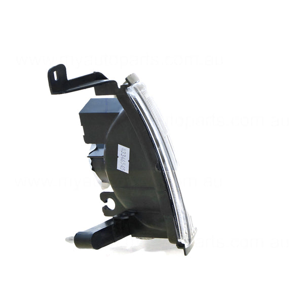 Front Park / Indicator Lamp Passenger Side Certified Suits Mazda B Series UN 1999 to 2002