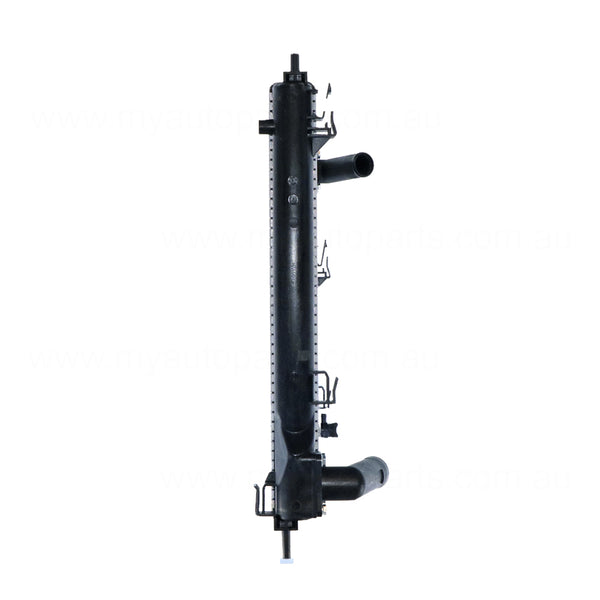 Radiator Aftermarket suits Nissan