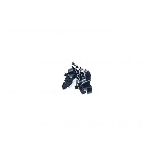 Rear Bar Retainer Passenger Side OEM suits Mazda CX-3 DK