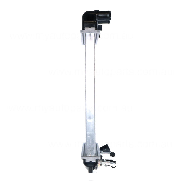 Radiator 28 / 28 mm Plastic Aluminium 325 x 378 x 26 mm Manual/Auto 1.3,1.5L L L13,L15 Aftermarket Suits Honda Jazz GD 2002 to 2008