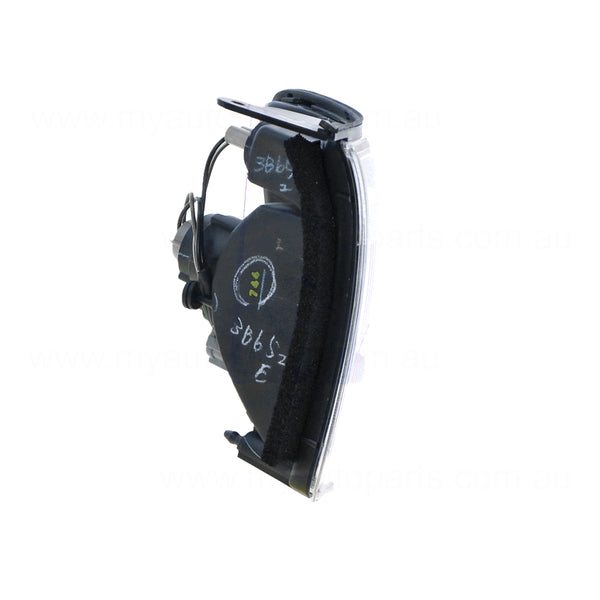 Front Park / Indicator Lamp Passenger Side OEM Suits Nissan Pathfinder R50 1998 to 2005