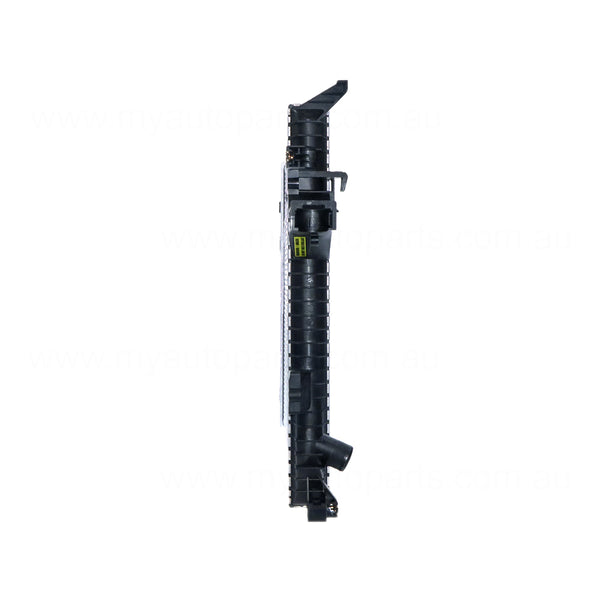 Radiator 38 / 38 mm Plastic Aluminium 620 x 529 x 40 mm Manual/Auto 2.4,2.5,3.0L L Aftermarket Suits Volvo XC90 P28 2003 to 2015