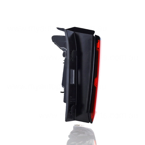 Kia Sorento OEM Tail Lamp Drivers Side 04/2020 to / - 92420P2100