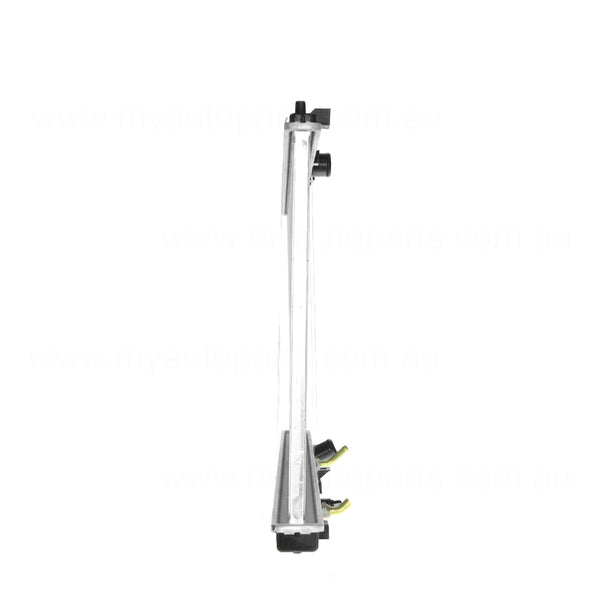 Radiator 32 / 32 mm Plastic Aluminium 375 x 678 x 16 mm Manual/Auto 2.3L L F20,F23 Aftermarket Suits Honda Accord CG/CK 1997 to 2003