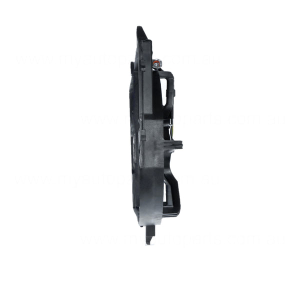 12 v Radiator Fan Assembly Aftermarket Suits Nissan Maxima A33 1999 to 2003