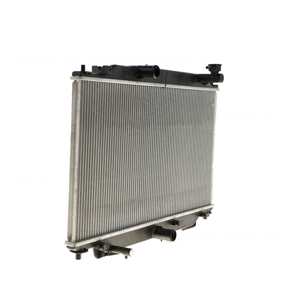 Radiator 34 / 34 mm Plastic Aluminium 375 x 728 x 16 mm Manual/Auto 2.0 2.5 L SKYACTIVE-G Aftermarket suits Mazda 3
