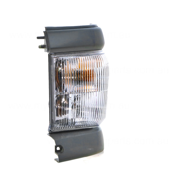 Front Park / Indicator Lamp Passenger Side Certified suits