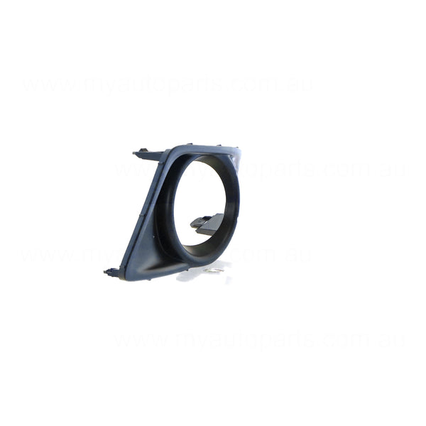Front Bar Grille With Fog Light Mount Passenger Side OEM Suits Mazda 6 GG/GY 7/2002 to 8/2005