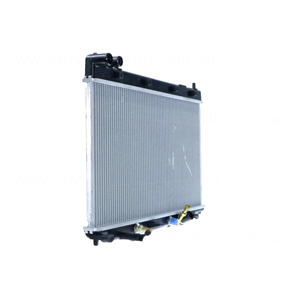 Radiator 28 / 28 mm Plastic Aluminium 325 x 648 x 16 mm Manual/Auto 1.3,1.5L L L13A,L15A Aftermarket Suits Honda Jazz GD 2002 to 2008