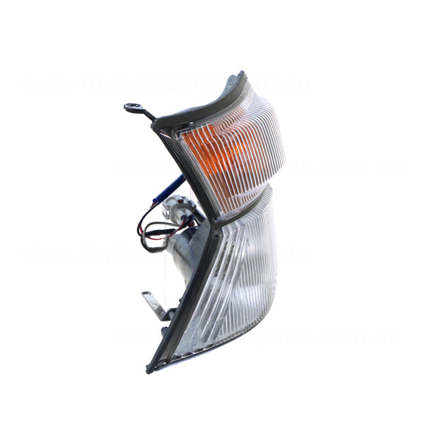 Front Park / Indicator Lamp Passenger Side OEM Suits Nissan Patrol GU/Y61 1997 to 2016