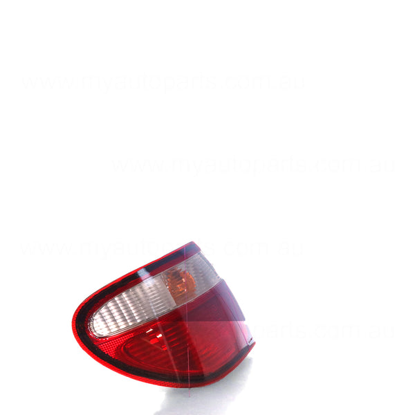 Tail Lamp Passenger Side Certified Suits Nissan Pulsar N16 Sedan 5/2000 to 6/2003