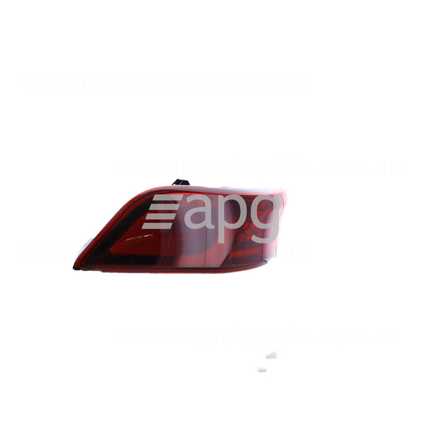 Kia Carnival OEM Tail Lamp Passenger Side 09/2020 to 04/2023 - 92401R0100