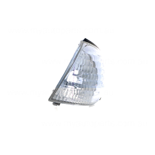 Front Park / Indicator Lamp Passenger Side Certified Suits Nissan Pulsar N16 2000 to 2006