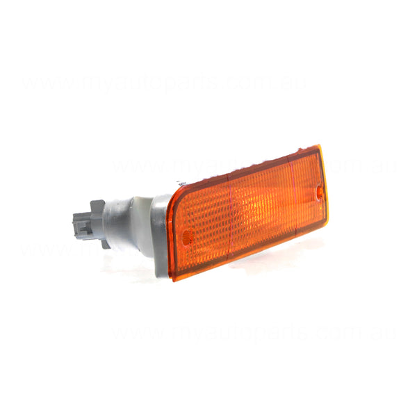 Front Bar Park / Indicator Lamp Drivers Side Aftermarket Suits Toyota 4 Runner / Surf LN130R/RN130R/YN130R/VZN130R 1991 to 1997