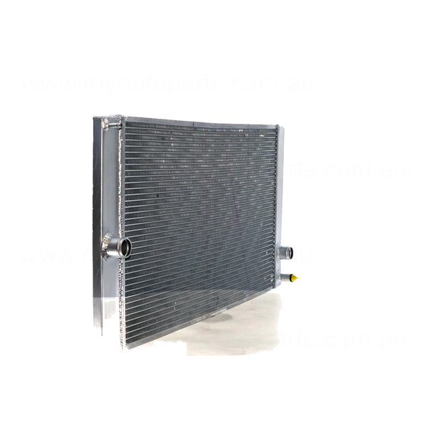 Radiator Aftermarket suits Volvo 2004 to 2013