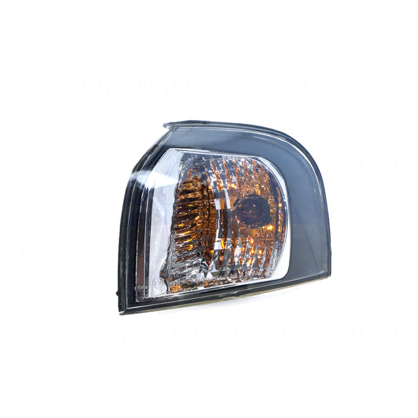 Front Park / Indicator Lamp Passenger Side Certified Suits Volvo S80 MK1/MK2 1998 to 2005