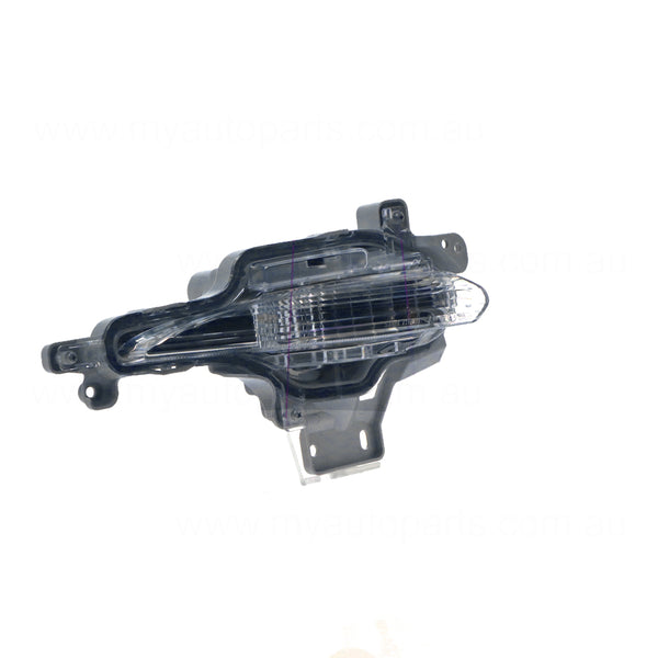 Front Bar Park / Indicator Lamp Drivers Side Certified suits Mazda 3 BN
