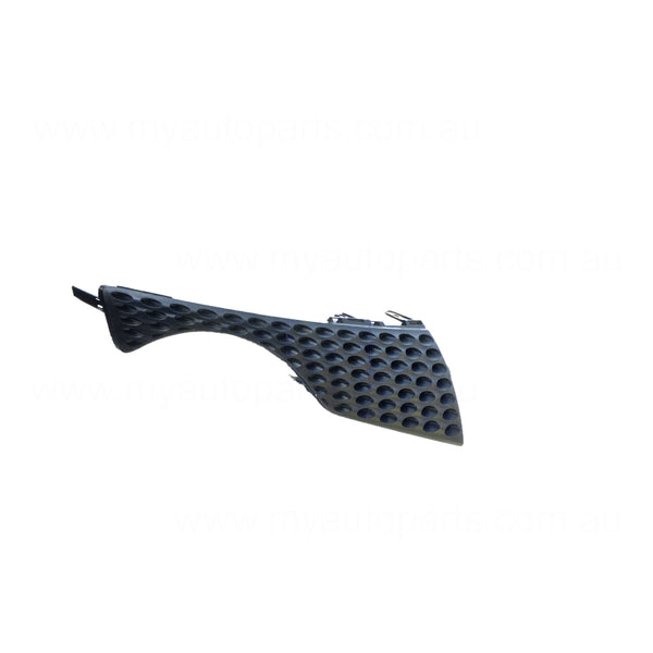 Grille Drivers Side OEM Suits Nissan Juke F15 2013 to 2014