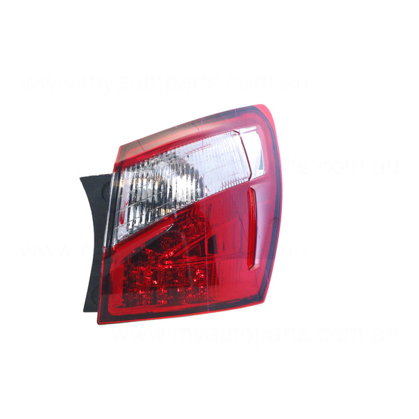 Tail Lamp Drivers Side Certified Suits Nissan Dualis J10 2010 to 2014
