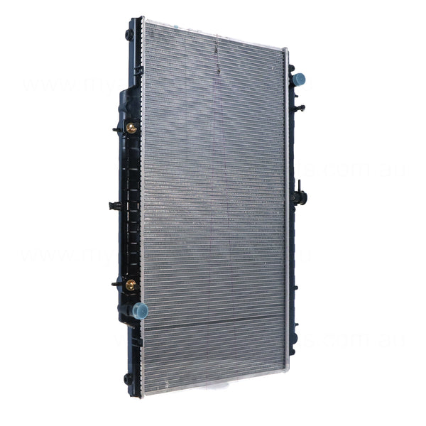 Radiator 35 / 35 mm Plastic Aluminium 450 x 908 x 36 mm Automatic 4.5L L TB45E Aftermarket Suits Nissan Patrol GU/Y61 1997 to 2016