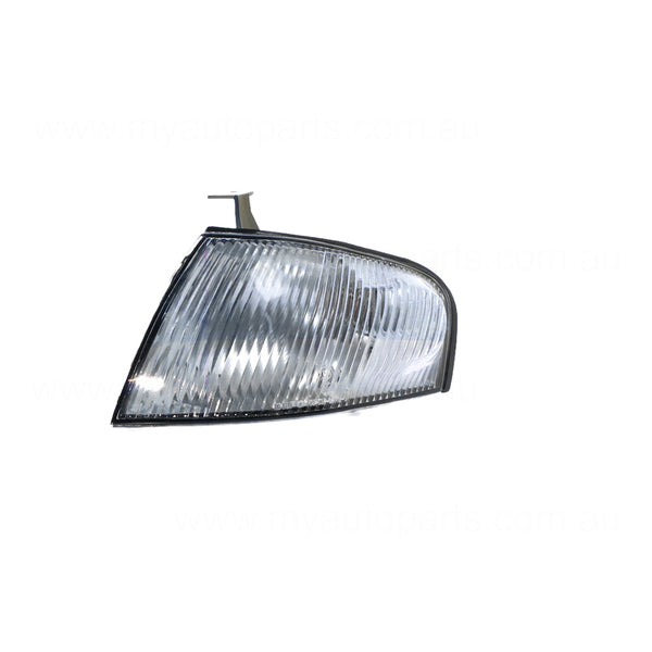 Front Park / Indicator Lamp Passenger Side Certified Suits Mazda 323 BA 1994 to 1998