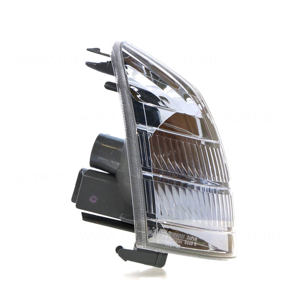 Front Park / Indicator Lamp Drivers Side OEM Suits Nissan X-Trail T30 2001 to 2007