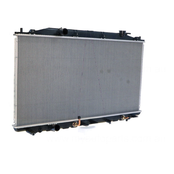 Radiator 32 / 32 mm Plastic Aluminium 400 x 768 x 16 mm Manual/Auto 2.4L L K24Z2 Aftermarket Suits Honda Accord CP 2008 to 2013