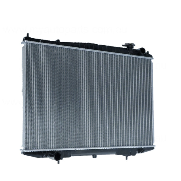 Radiator 35 / 35 mm Plastic Aluminium 450 x 688 x 26 mm Manual 2.7L&3.2L L TD27/QD32 Aftermarket Suits Nissan Navara D22 1997 to 2001