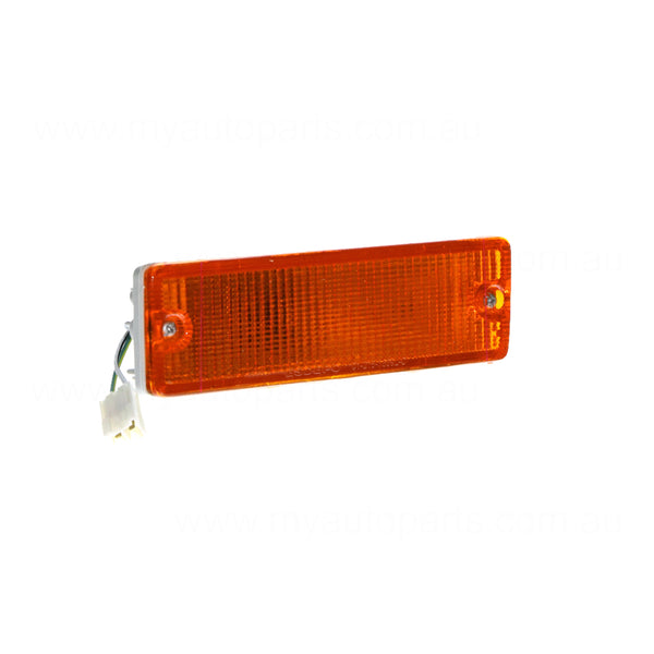 Front Bar Park / Indicator Lamp Passenger Side Aftermarket suits Nissan
