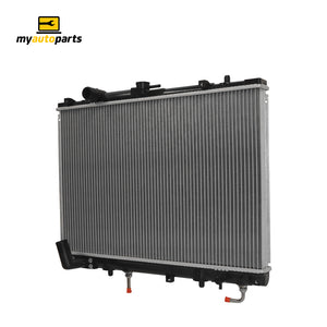 Radiator 35 / 35 mm Plastic Aluminium 425 x 638 x 32 mm Manual/Auto 3.0L L 6G72 Aftermarket Suits Mitsubishi Challenger PA 1997 to 2006