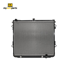 Radiator suits Toyota Landcruiser UZJ200 4.7 L 2UZ 11/2007 to 3/2012