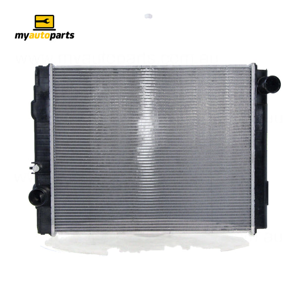 Radiator Aftermarket Suits Mitsubishi Mitsubishi/Fuso Truck FE 2005 to 2021-45 / 45 mm Plastic Aluminium 525 x 438 x 48 mm Manual