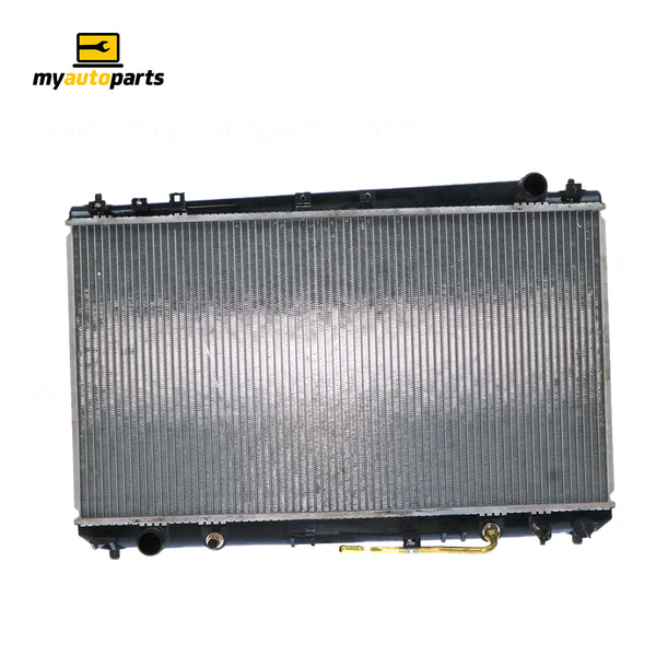 Radiator 34 / 34 mm Plastic Aluminium 400 x 708 x 26 mm Mauto 3.0 L 1MZFE Aftermarket Suits Toyota Avalon MCX10R 2000 to 2003