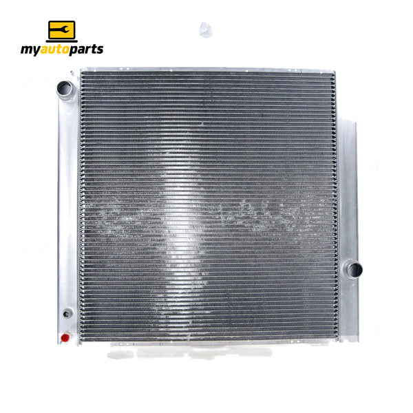 Radiator 38 / 38 mm All Aluminium 580 x 622 x 40 mm Manual/Auto 4.4L L 50602603 Aftermarket Suits Land Rover Range Rover L322 2002 to 2005