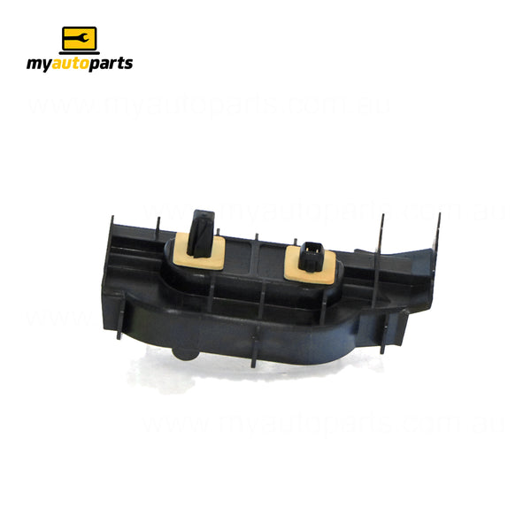 Rear Bar Retainer Passenger Side Genuine suits Toyota Corolla