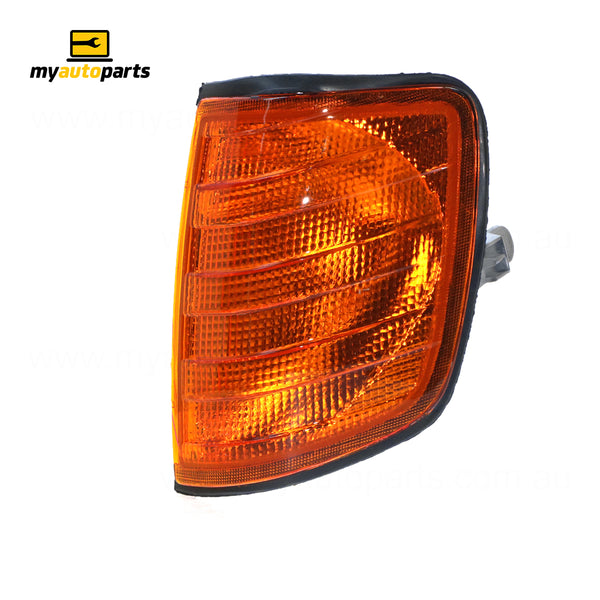 Front Park / Indicator Lamp Passenger Side Certified Suits Mercedes-Benz E Class W124 1986 to 1996