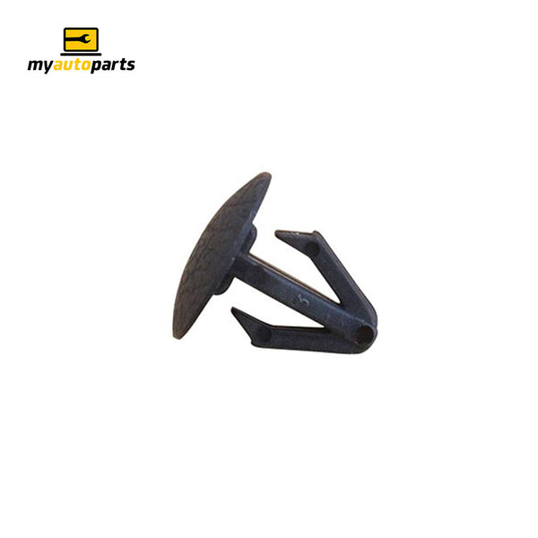 Clip Genuine suits Toyota RAV4