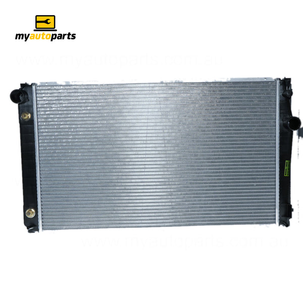 Radiator 38 / 38 mm Plastic Aluminium 670 x 408 x 22 mm Automatic 2.4 L 2AZFE 3.5 L 2GRFE Aftermarket Suits Toyota Tarago ACR50R/GSR50R 2006 to 2019