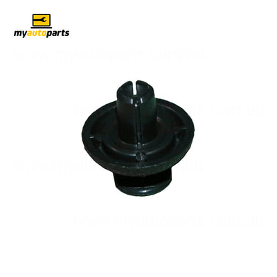 Clip Genuine suits Toyota