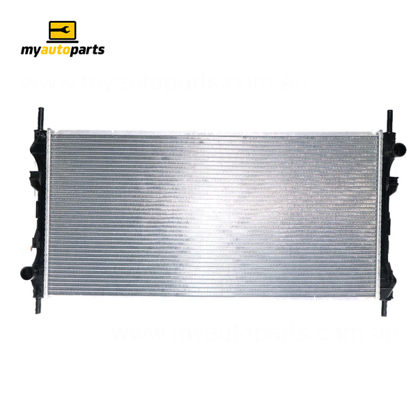 Radiator 33 / 33 mm Plastic Aluminium 770 x 378 x 26 mm Manual 2.3,2.4L L Aftermarket Suits Ford Transit VH/VJ 2000 to 2006