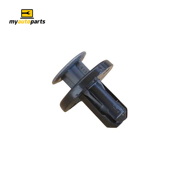 Clip Genuine suits Toyota Prado